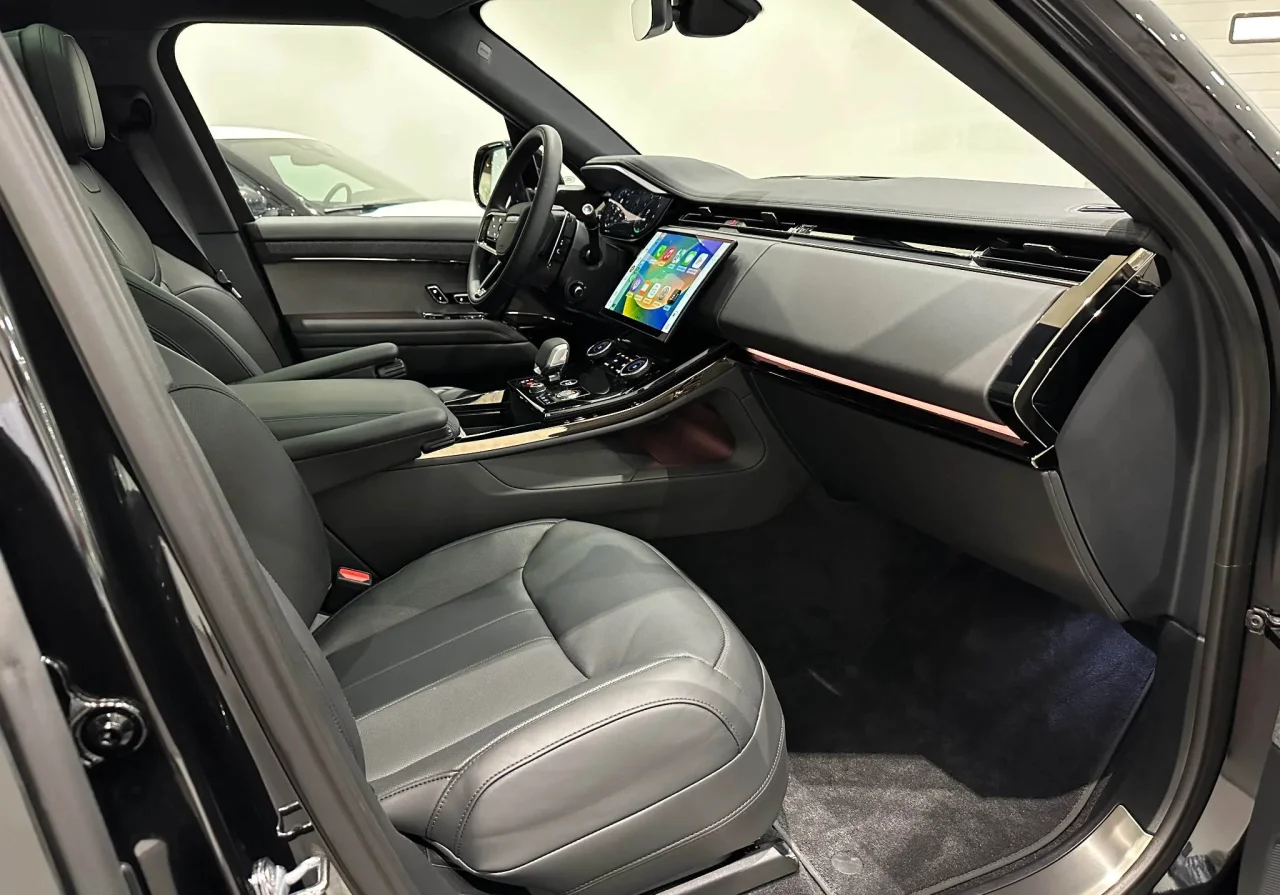 Land Rover Range Rover Sport 3.0 P440e Dynamic HSE 4