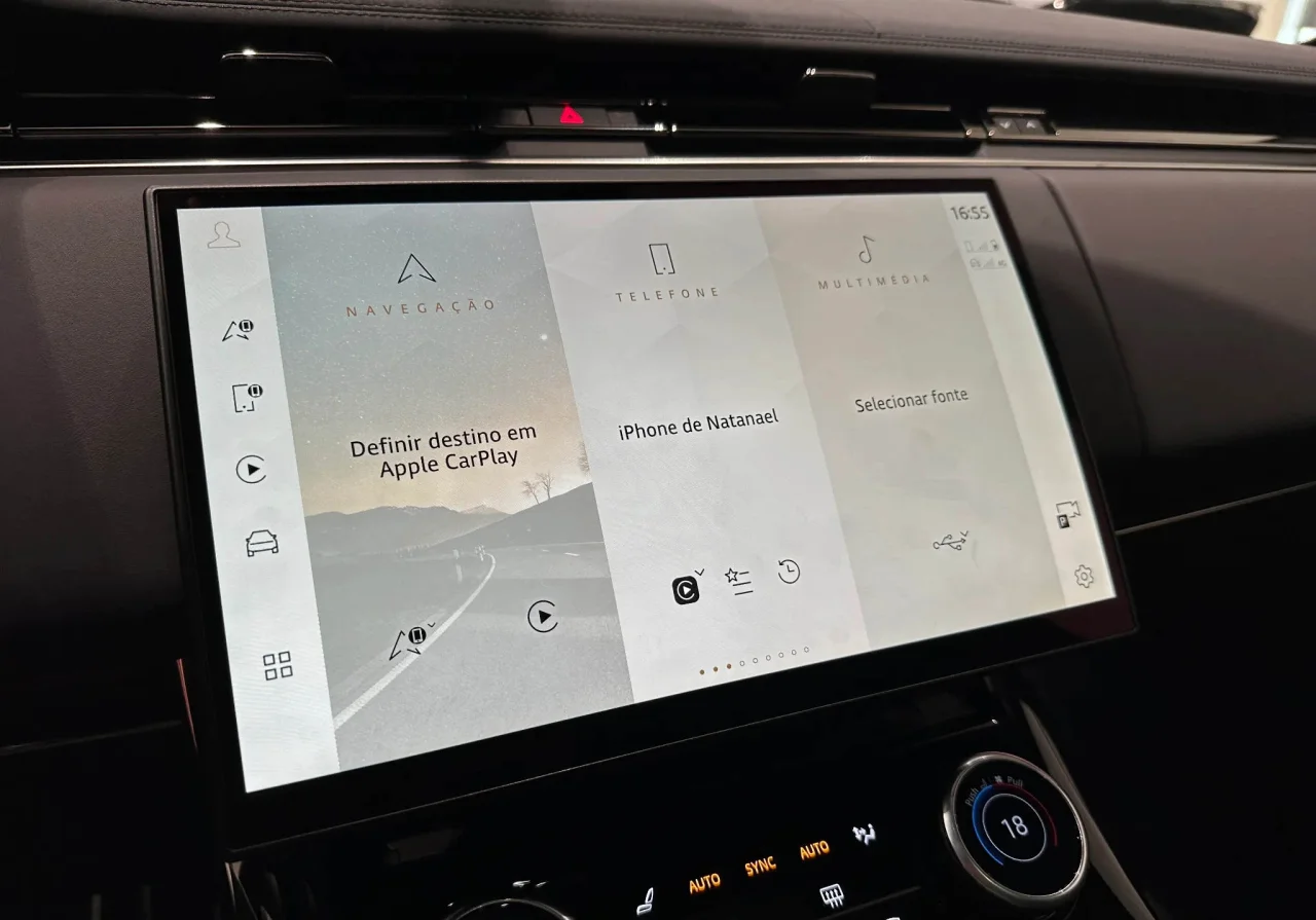 Land Rover Range Rover Sport 3.0 P440e Dynamic HSE 11