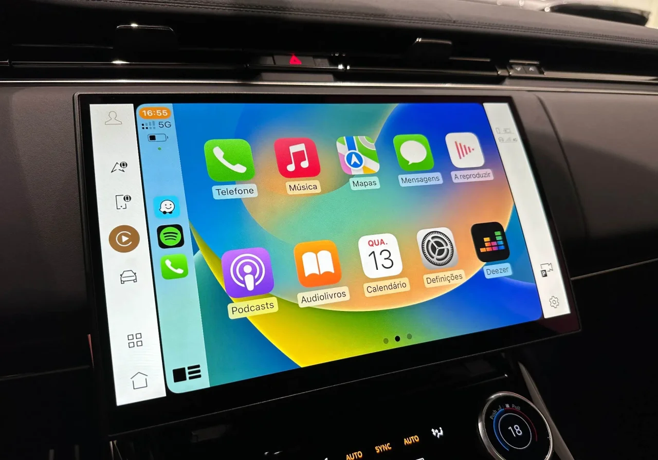 Land Rover Range Rover Sport 3.0 P440e Dynamic HSE 13