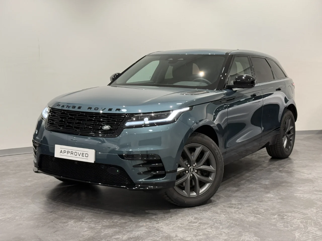 Land Rover Range Rover Velar 2.0 P400e AWD Dynamic SE