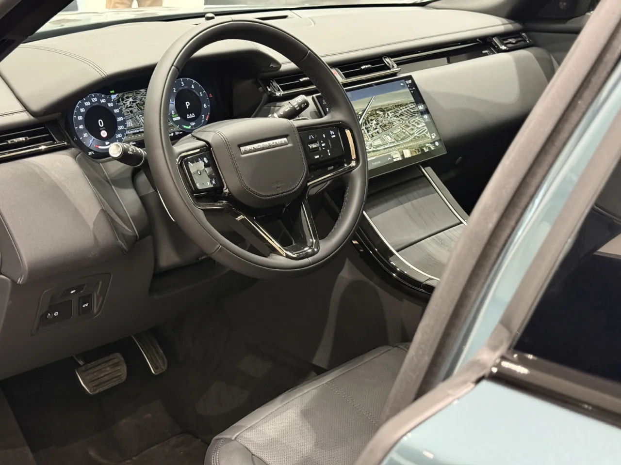 Land Rover Range Rover Velar 2.0 P400e AWD Dynamic SE 1