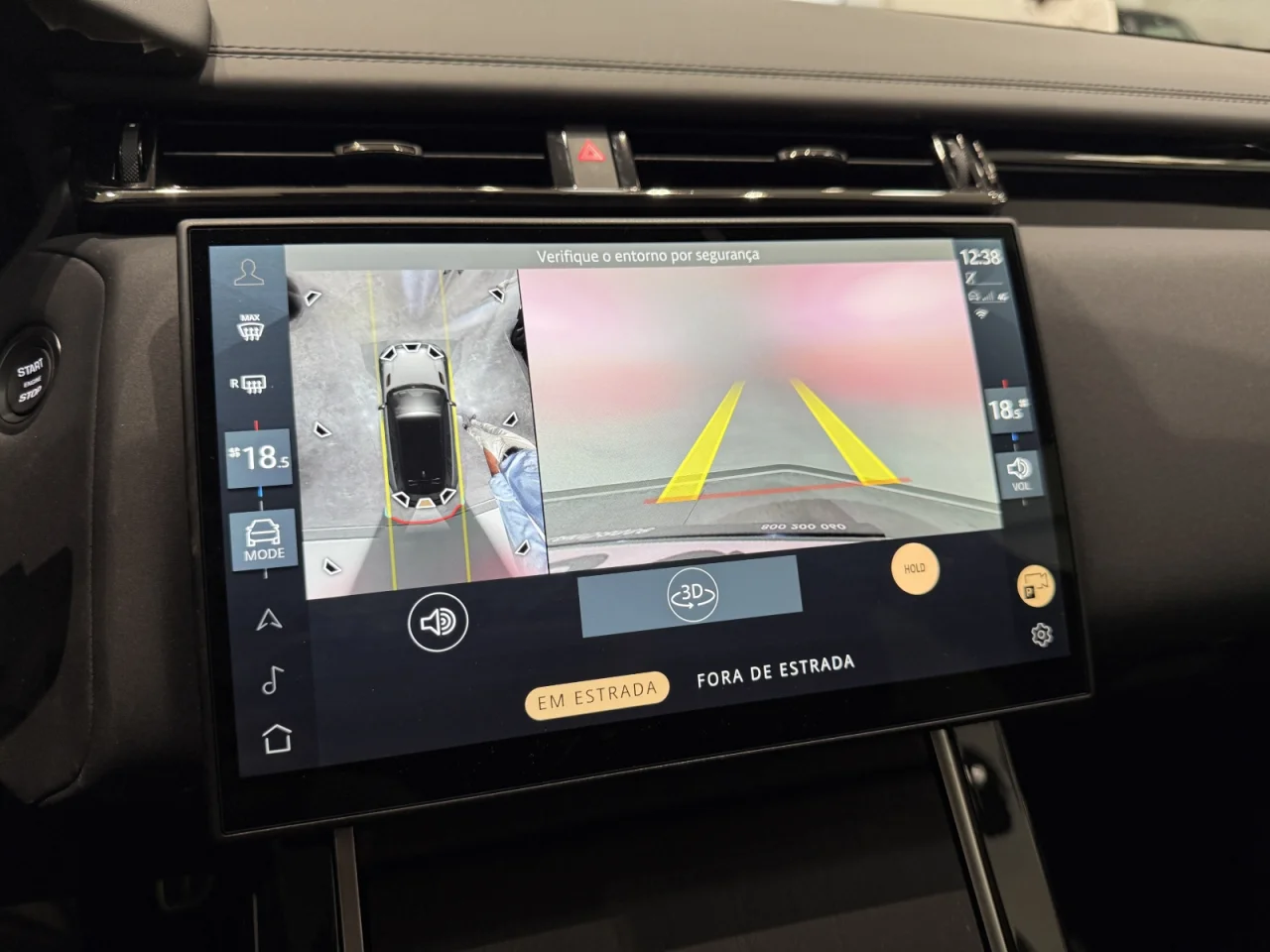 Land Rover Range Rover Velar 2.0 P400e AWD Dynamic SE 13