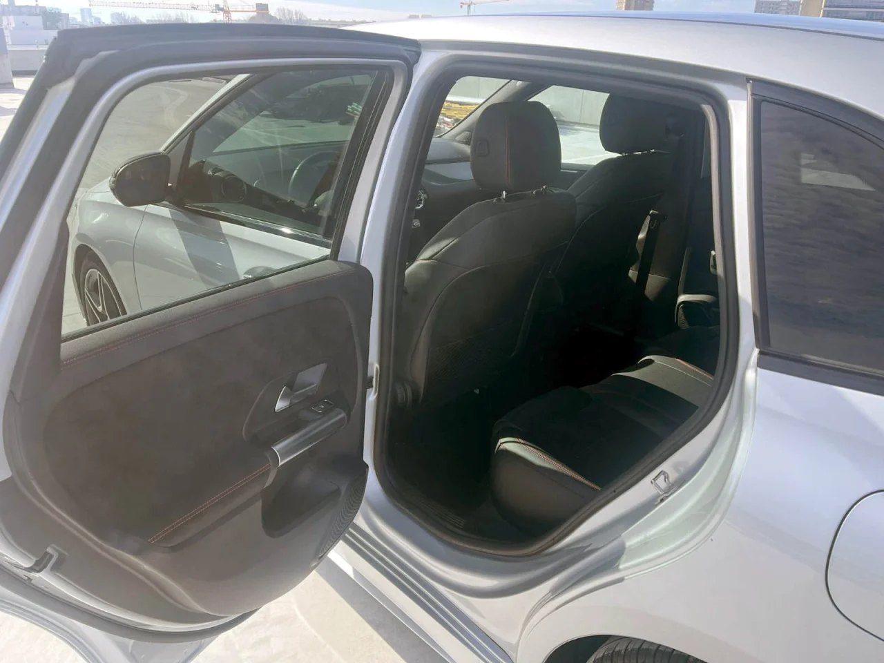 Mercedes Classe B 180d AMG Advanced Plus 2