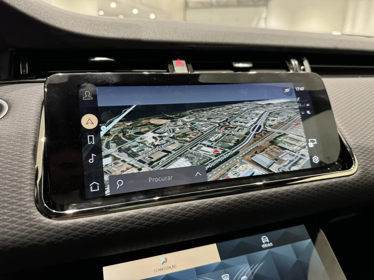 Land Rover Evoque R- Dynamic S 10