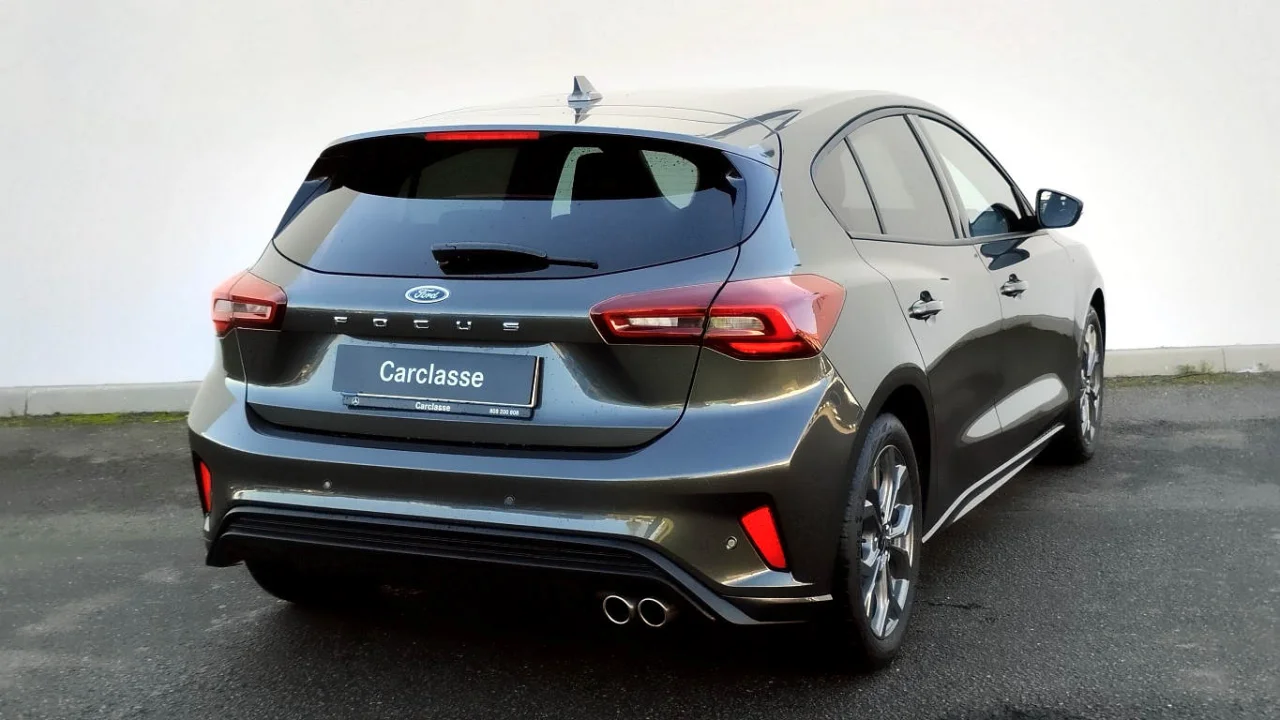Ford Focus St Line 1.5 Ecoblue - Caixa Automática 10