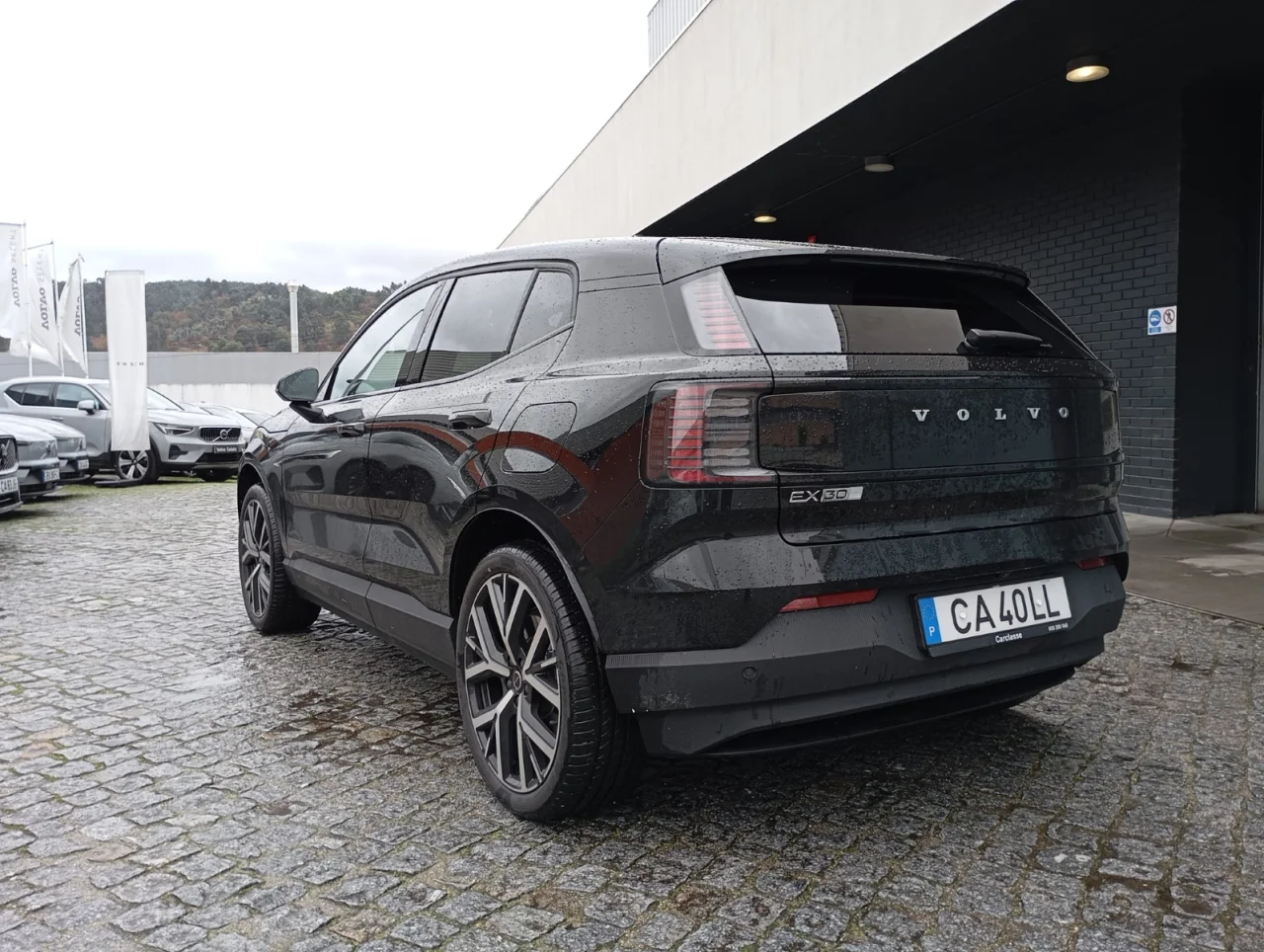 Volvo EX30 Plus Single Motor Extended Range 3