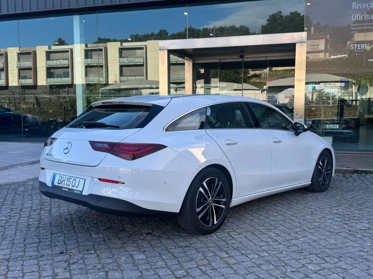 Mercedes Classe CLA 180d Shooting Brake Advanced 4