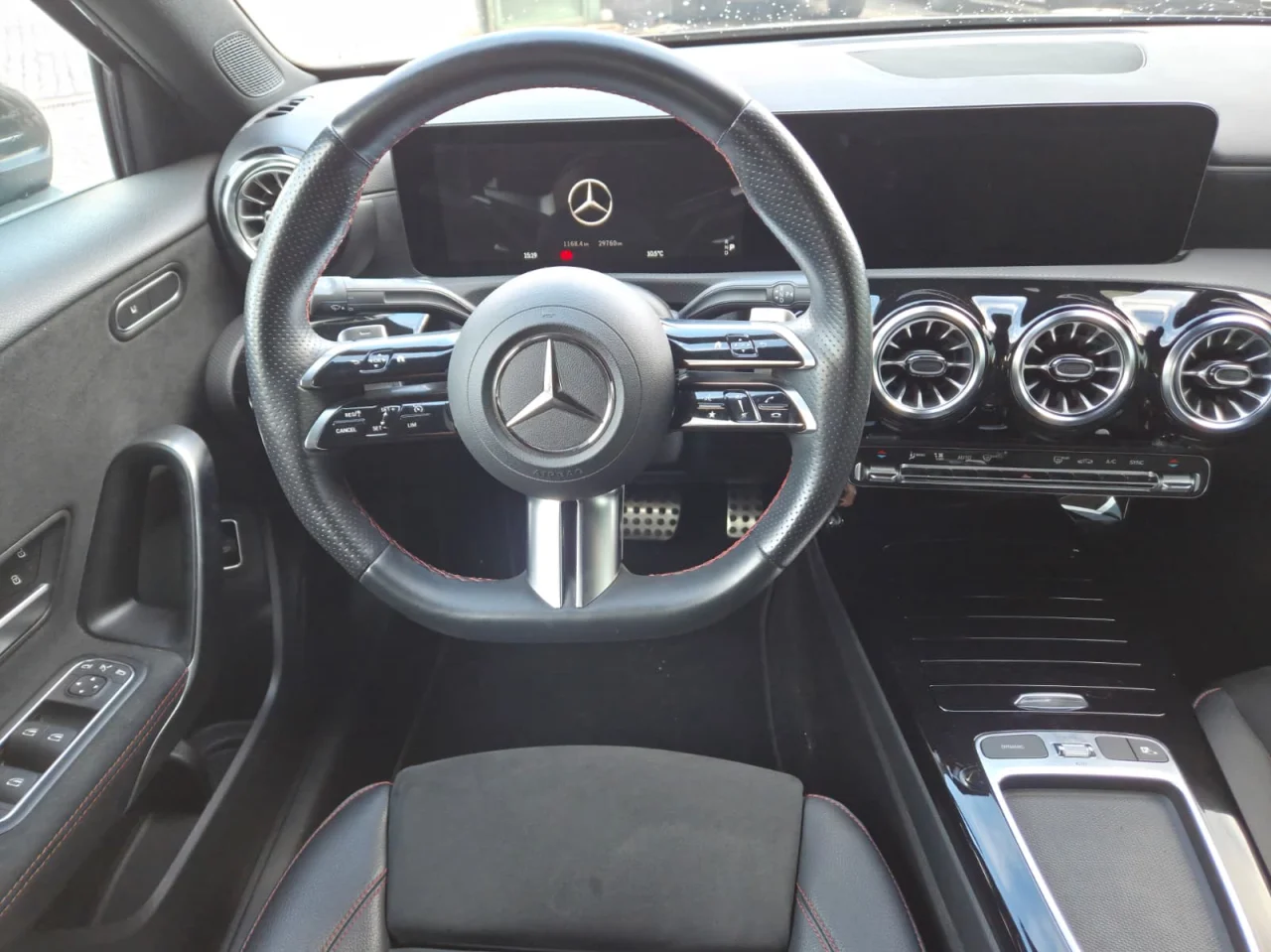 Mercedes Classe A 200 AMG Advanced Plus Limousine 3