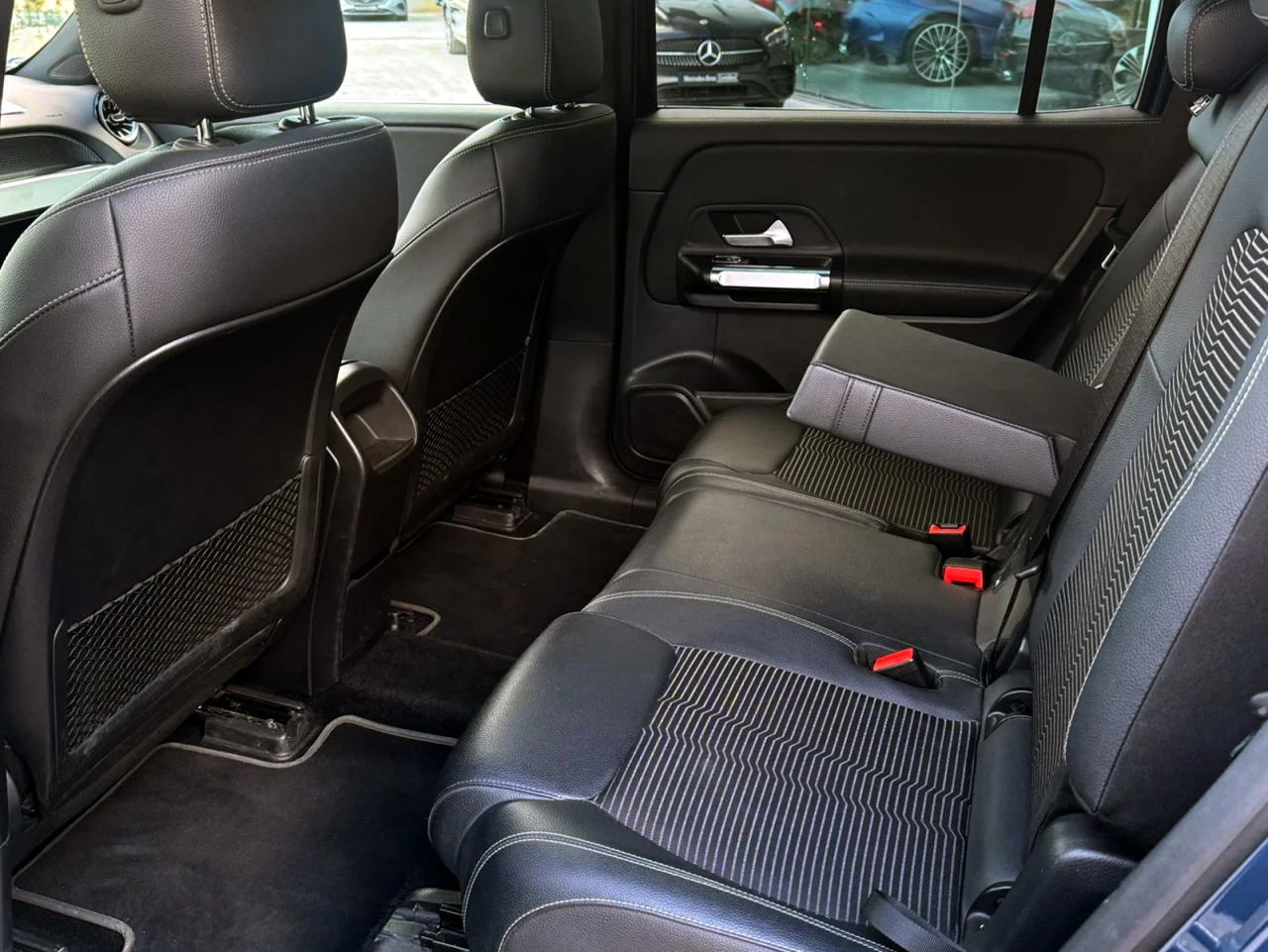 Mercedes Classe EQB 250 Progressive Advanced 7 Lugares 3