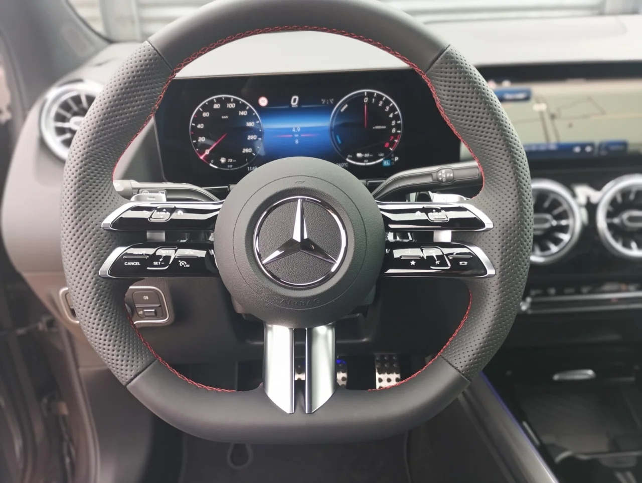 Mercedes Classe GLA 250e  AMG Advanced Plus 3