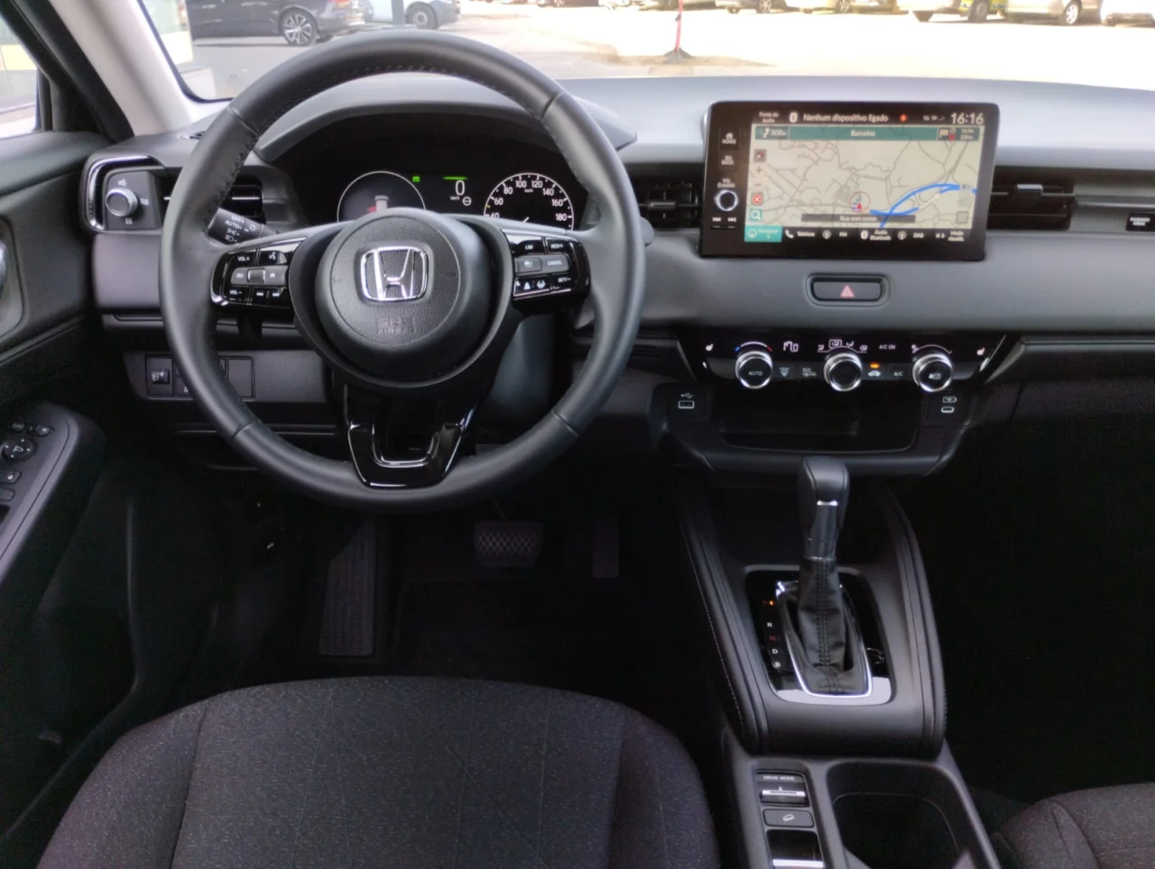 Honda HR-V Elegance 1.5 HEV 2