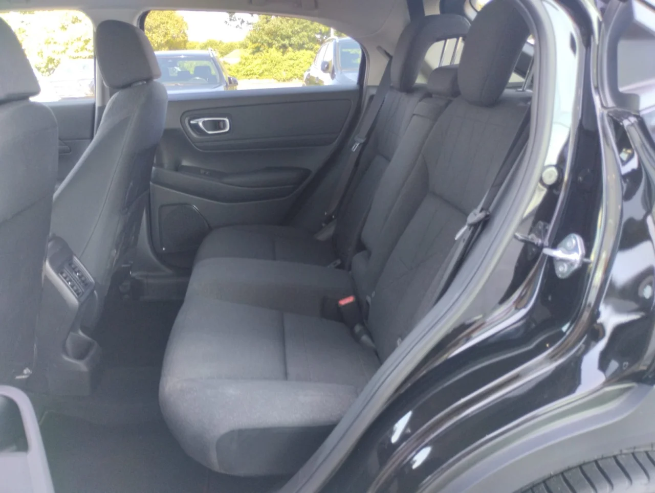 Honda HR-V Elegance 1.5 HEV 3