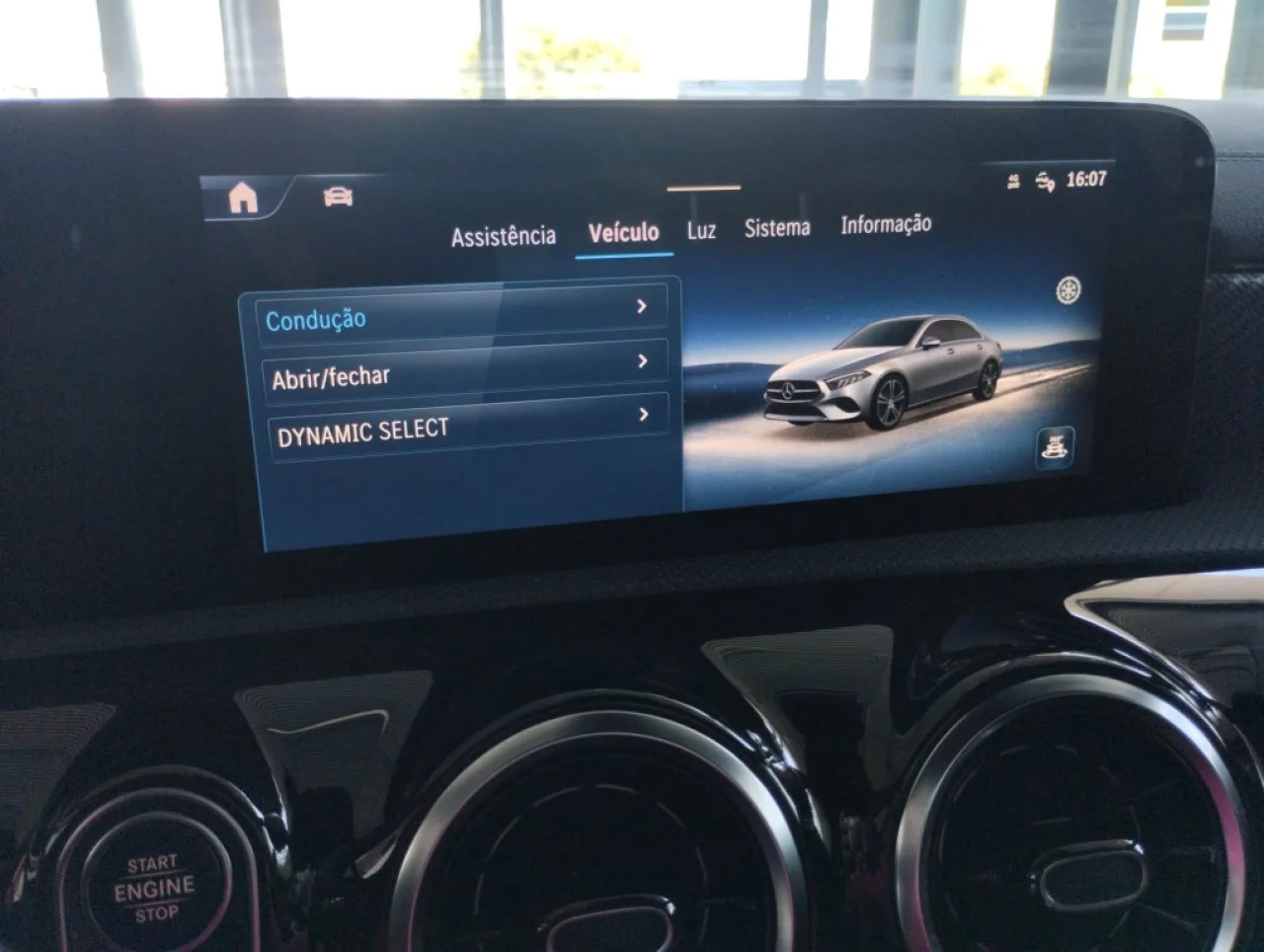 Mercedes Classe A 200 Progresssive Advanced Limousine 19