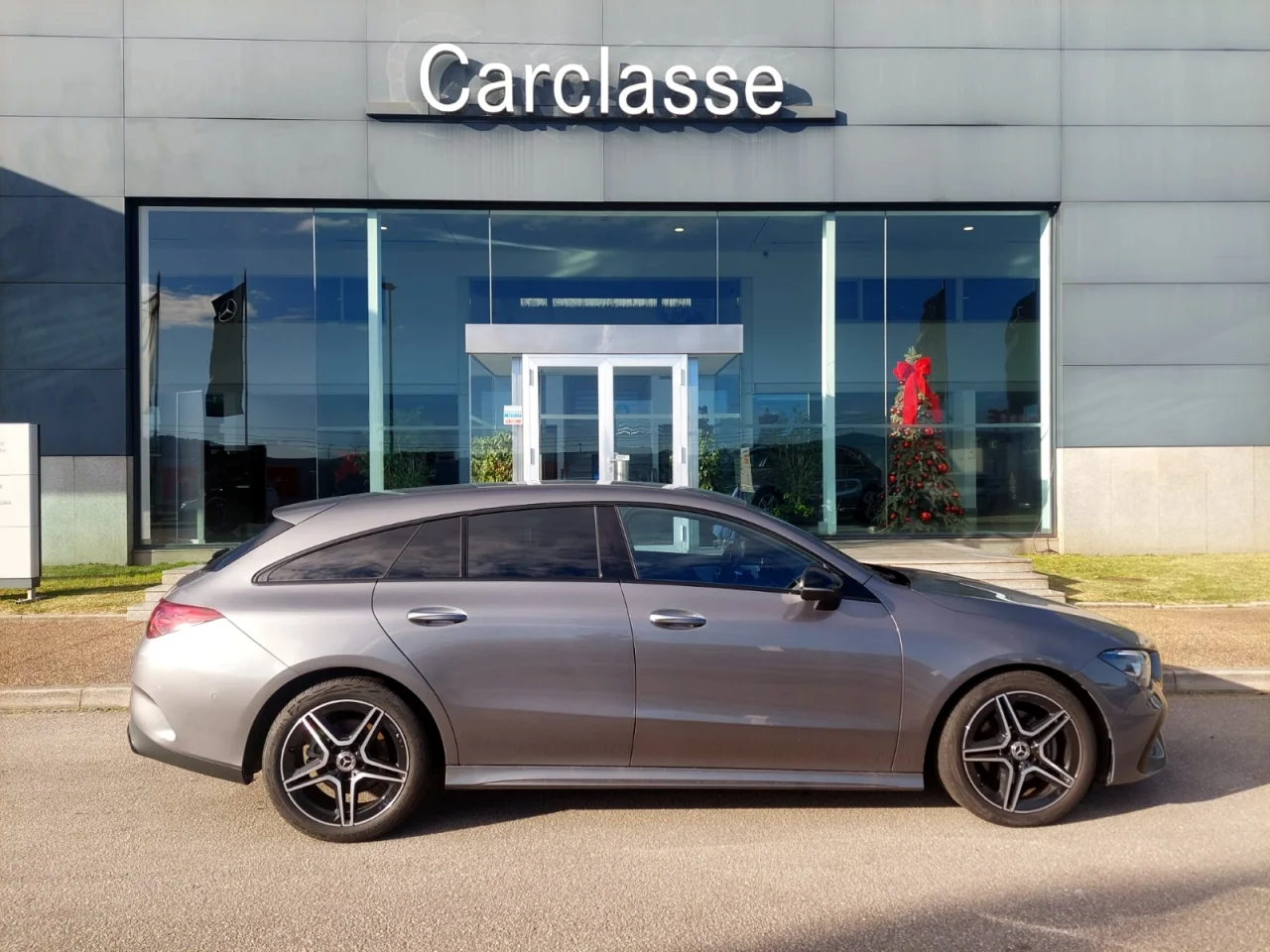 Mercedes Classe CLA 180d Shooting Brake AMG Advanced Plus 6