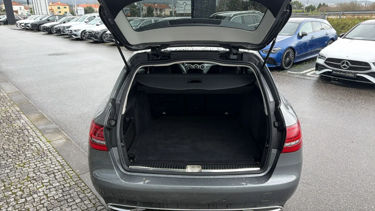 Mercedes Classe C 220d Station  Avantgarde 6