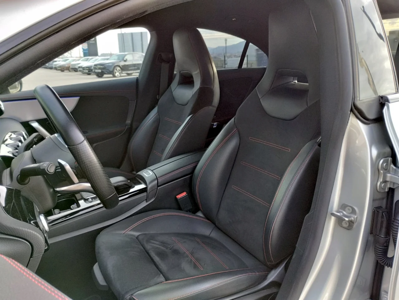 Mercedes Classe CLA 180d AMG Coupé 4