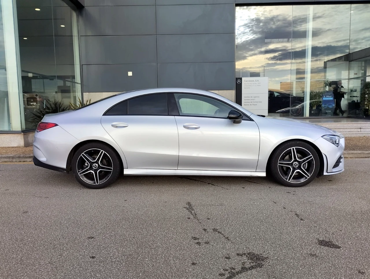 Mercedes Classe CLA 180d AMG Coupé 10