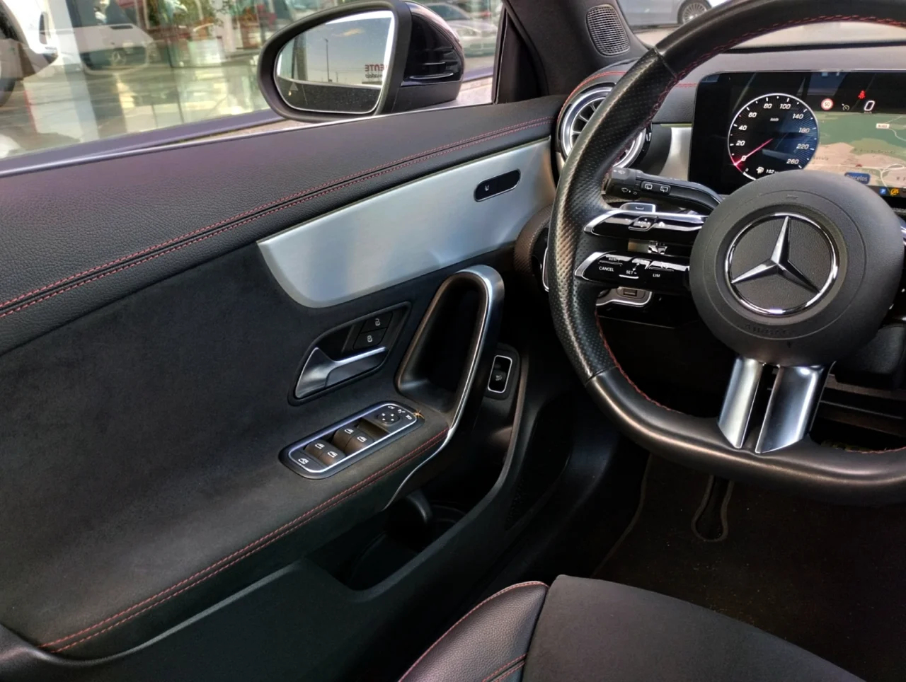 Mercedes Classe CLA 180d Shooting AMG Premium 5