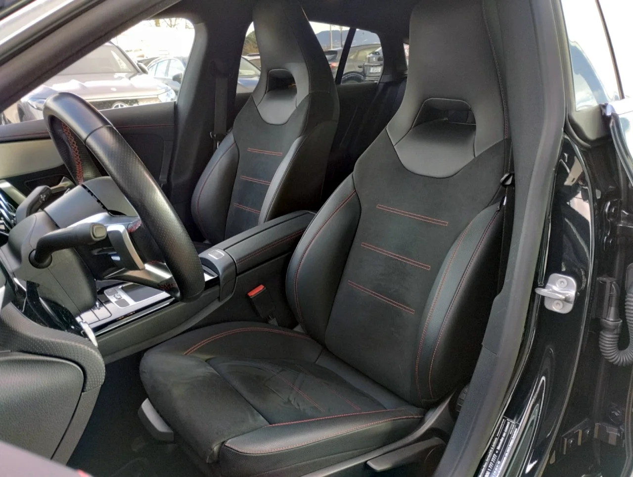 Mercedes Classe CLA 180d Shooting AMG Premium 6