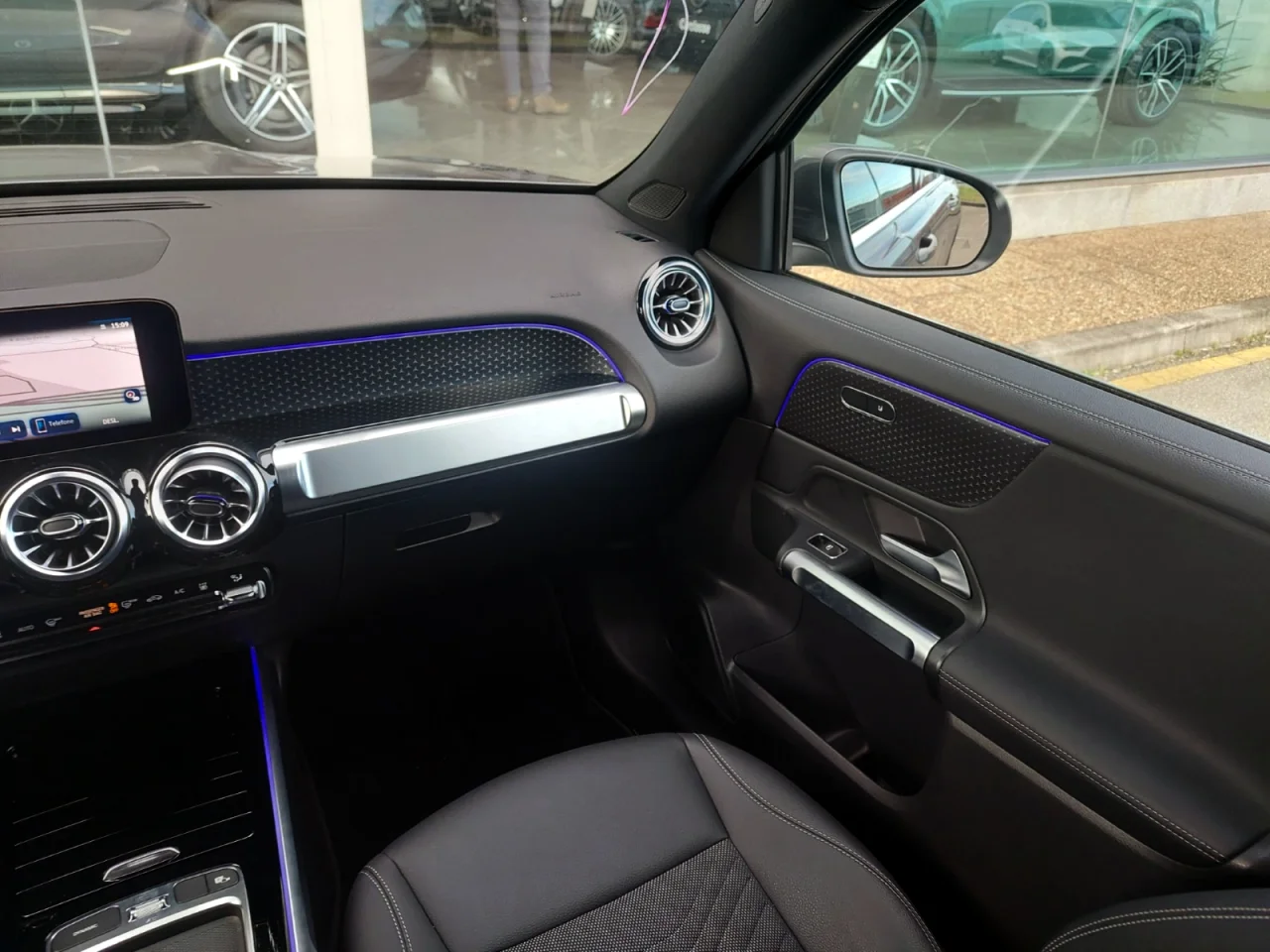 Mercedes Classe EQB 250+ Progressive Advanced 7 Lugares 5