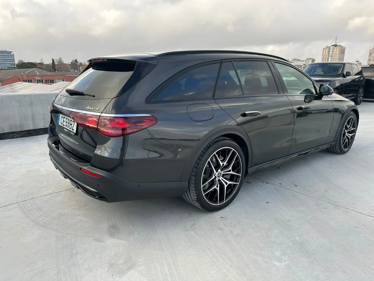 Mercedes Classe E 300de Station All terrain Avantgarde Premium 7