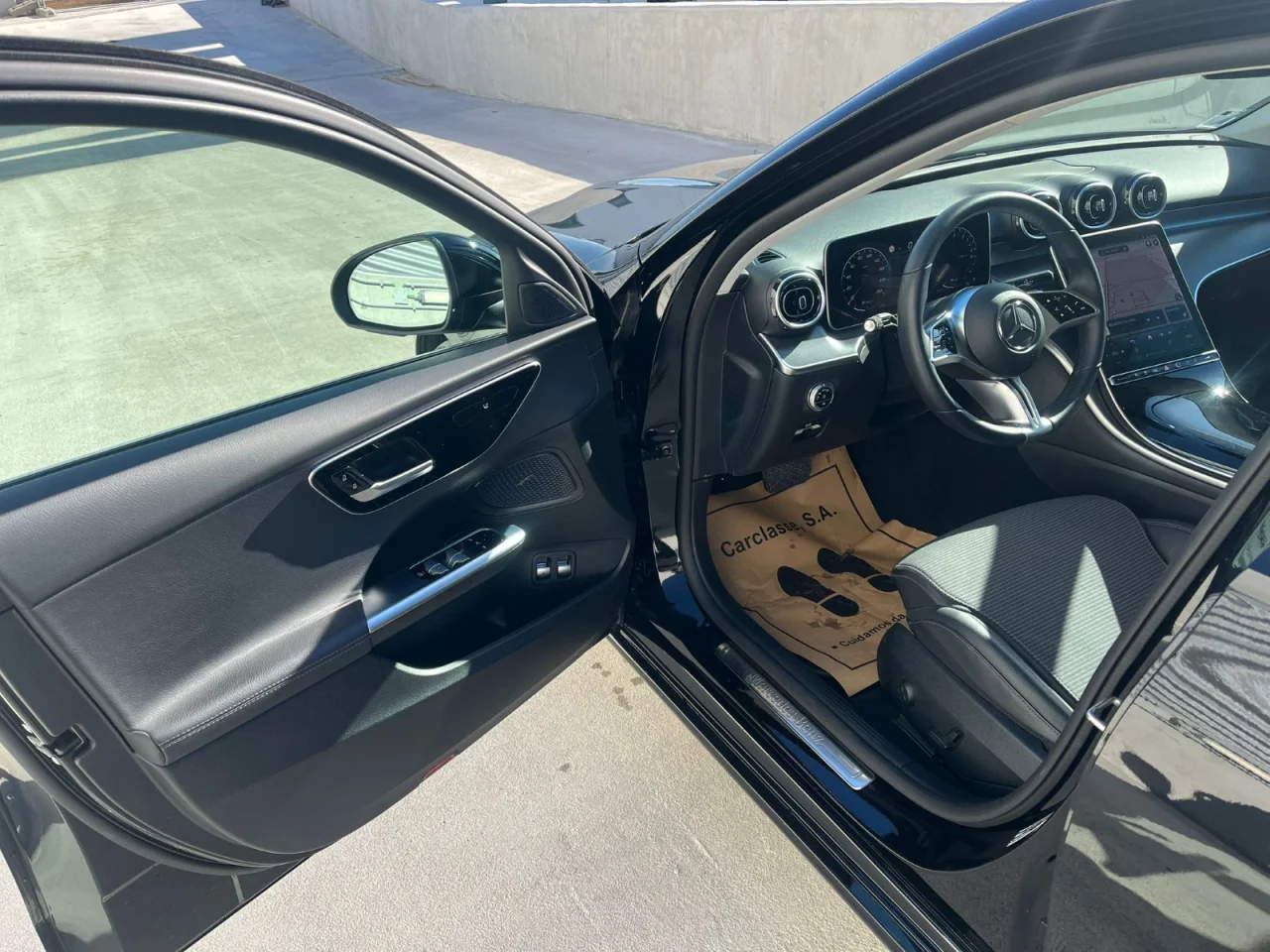 Mercedes Classe C 300e Limousine Avantgarde 4