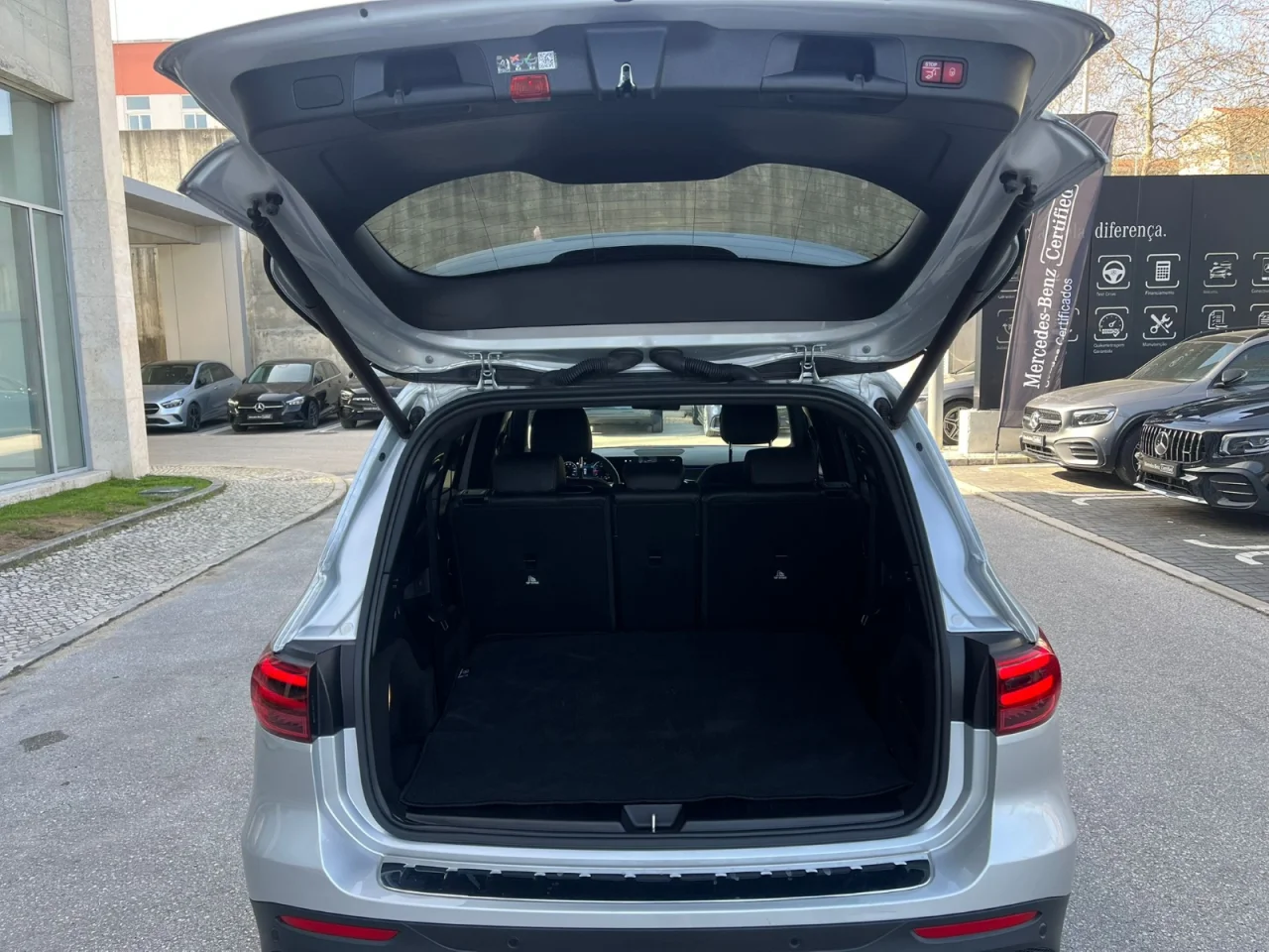 Mercedes Classe GLB 200d AMG Advanced Plus - 7 Lugares 6