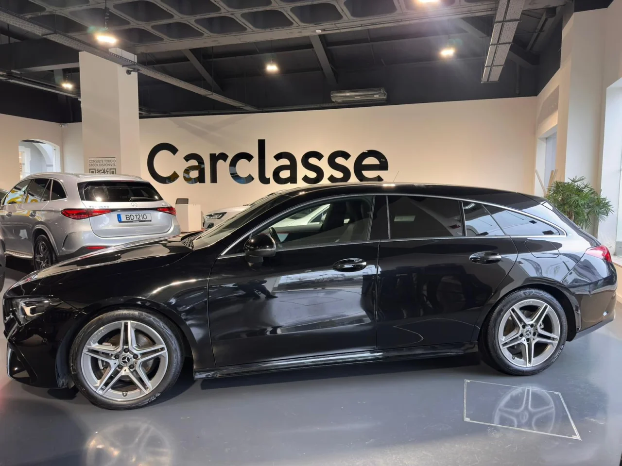 Mercedes Classe CLA 180d Shooting Brake AMG Premium 5