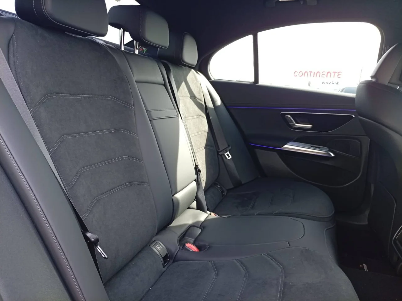 Mercedes Classe E 300de AMG Advanced Plus Limousine 6