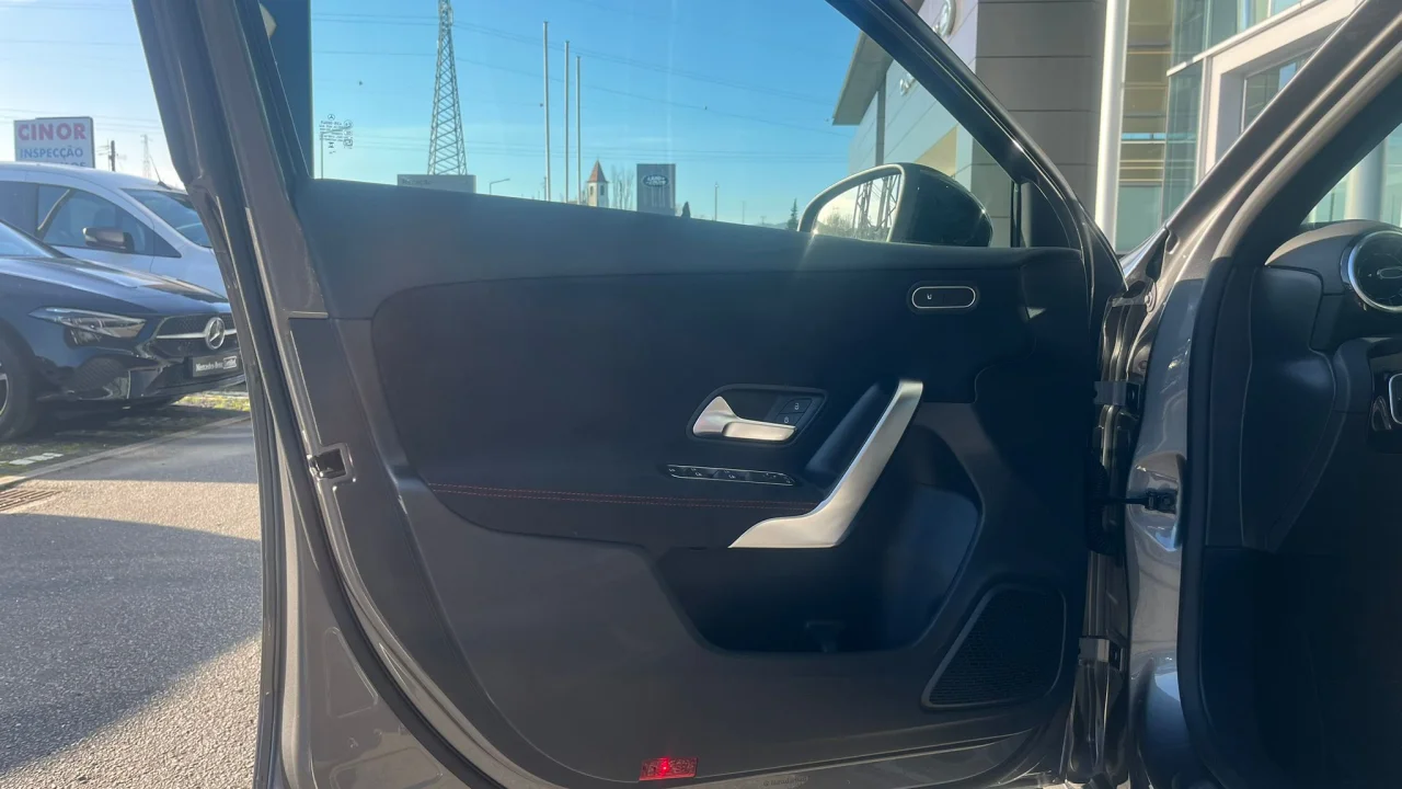 Mercedes Classe A 180d AMG Advanced 3