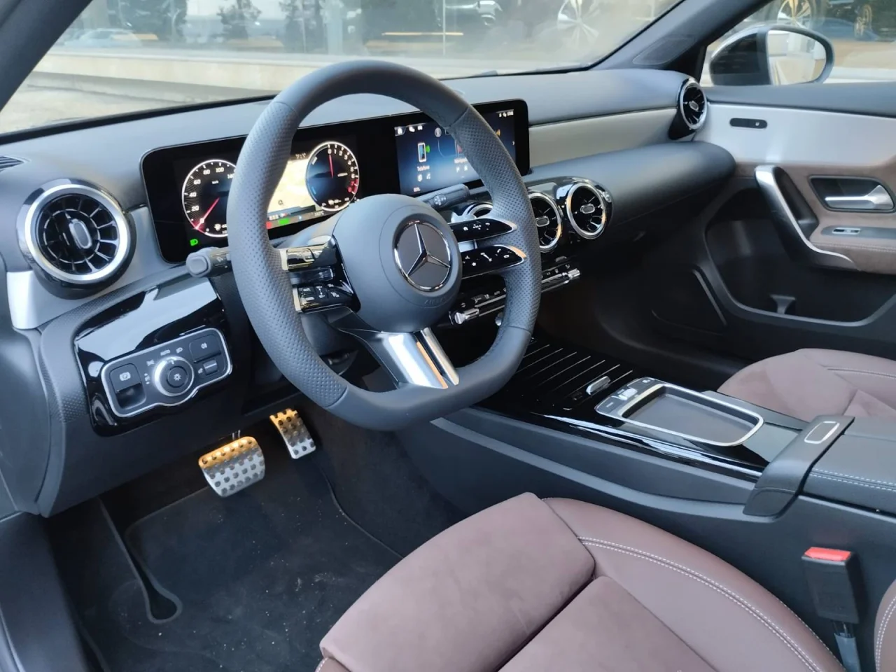 Mercedes Classe A 250e AMG Advanced 1