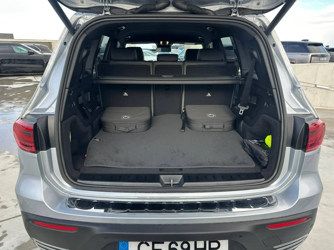 Mercedes Classe EQB 250+ Eletric Art Advanced 7 Lugares 9