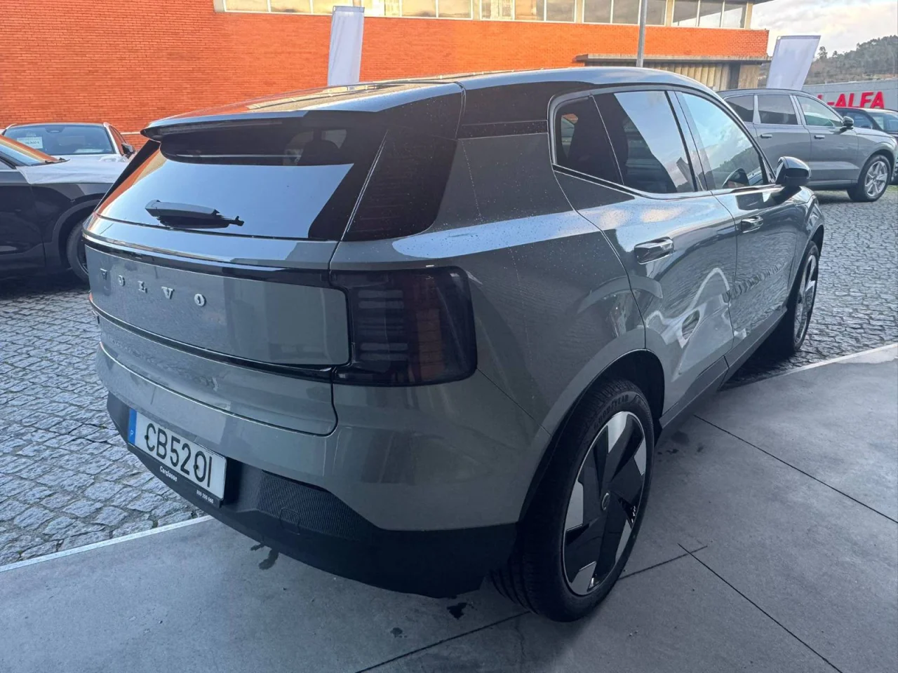 Volvo EX30 Plus Single Motor Extended Range 7