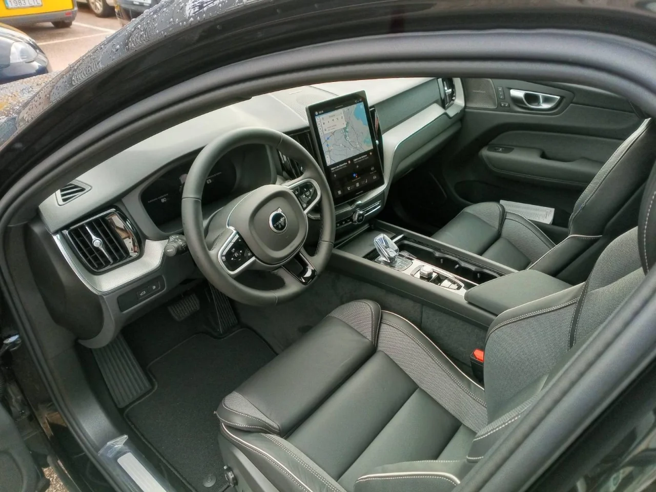 Volvo XC60 T6 350cv Black Edition PHEV Gasolina 1