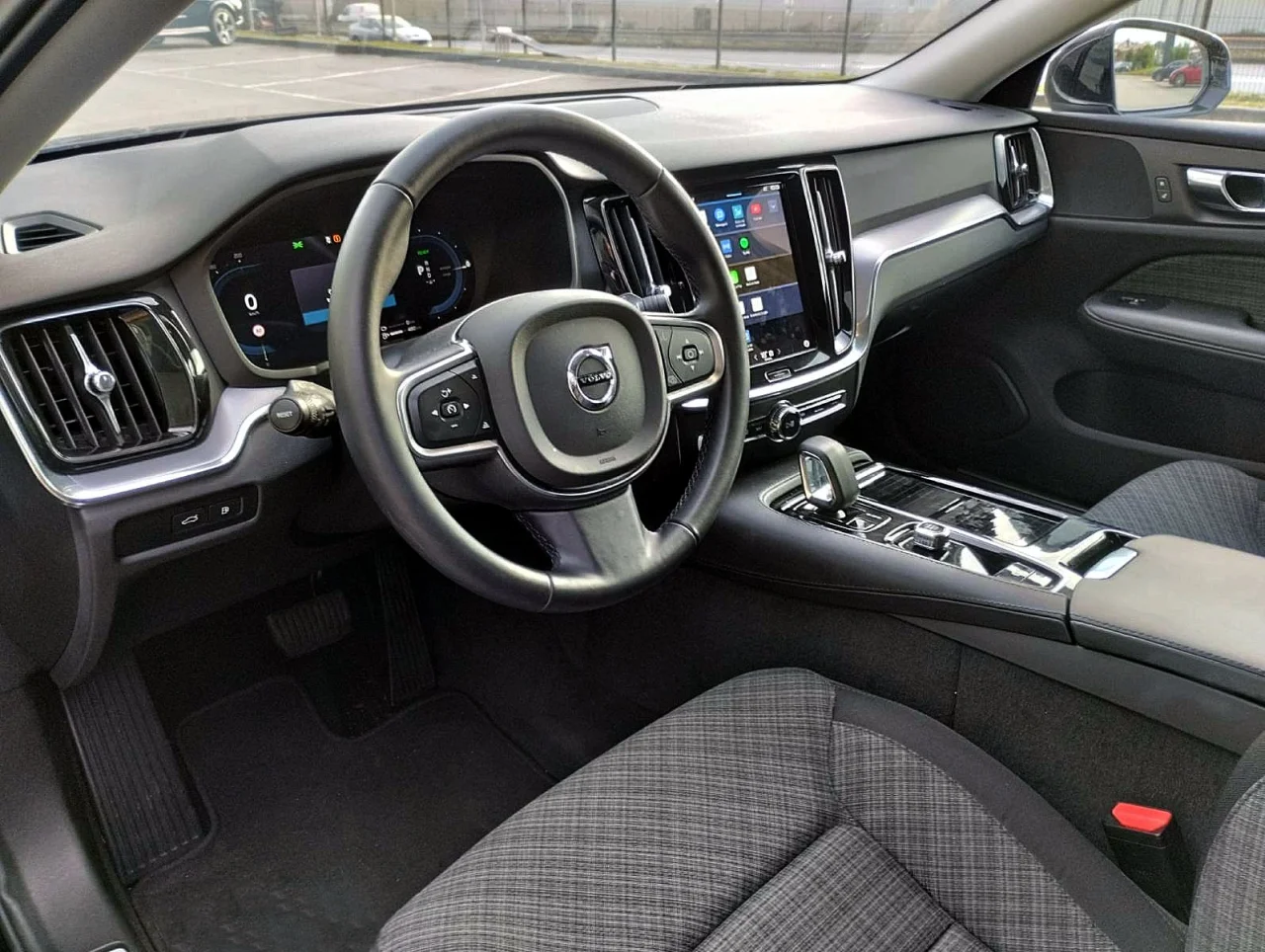 Volvo V60 T6 Core 355 Cv PHEV 1