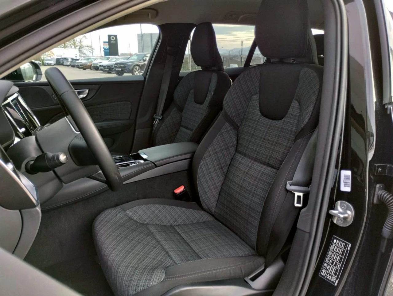 Volvo V60 T6 Core 355 Cv PHEV 4