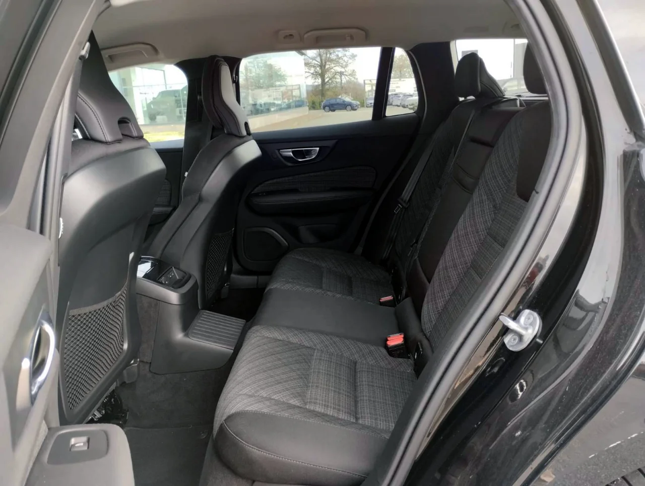 Volvo V60 T6 Core 355 Cv PHEV 5