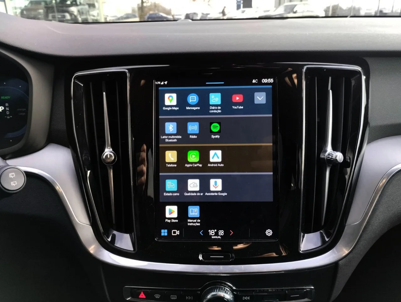 Volvo V60 T6 Core 355 Cv PHEV 6