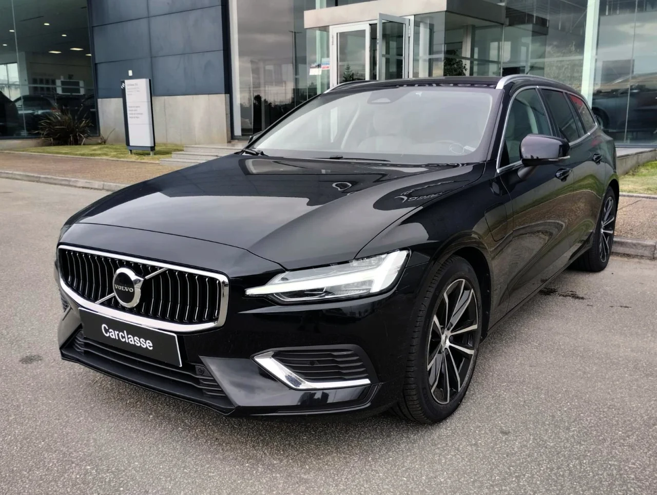 Volvo V60 T6  PHEV 350cv Core