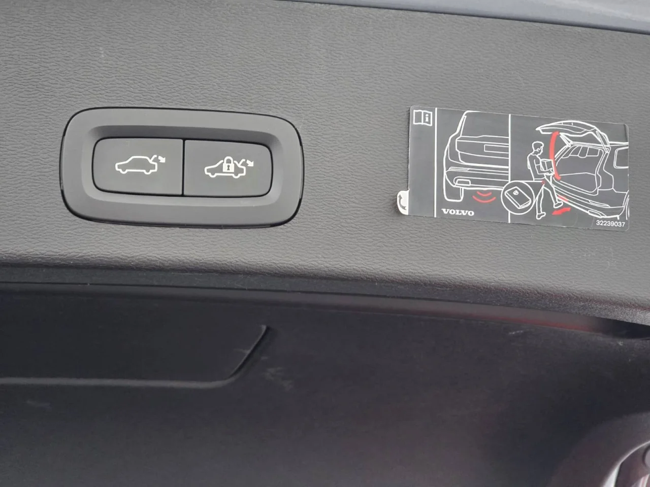 Volvo XC40 1.5 T5 PHEV Inscription Recharge 5