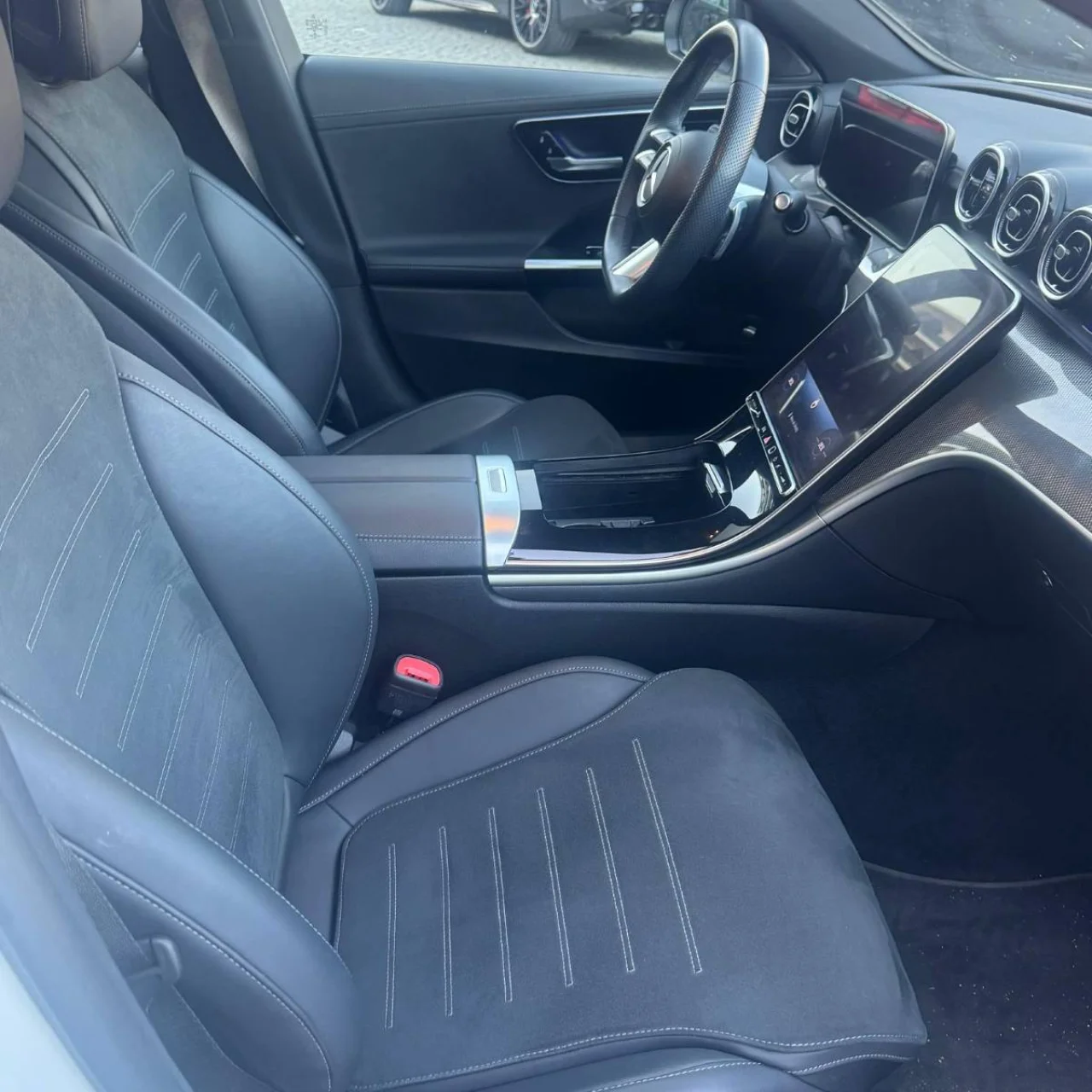 Mercedes Classe C 300d AMG Limousine 4