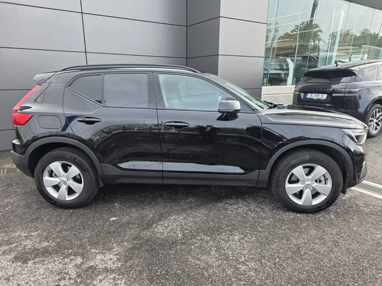 Volvo XC40 Essential Mhev 8