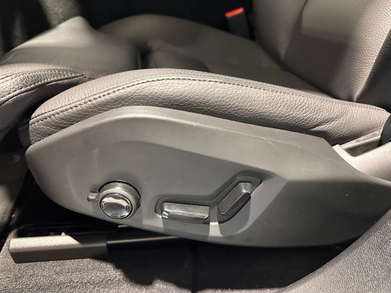 Volvo XC60 T6 Plus Bright 6