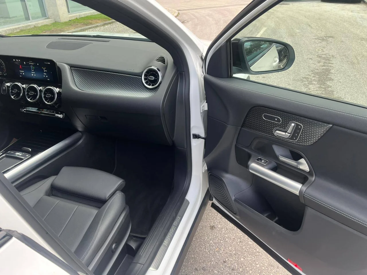 Mercedes Classe GLA 250e Progressive Advanced 4