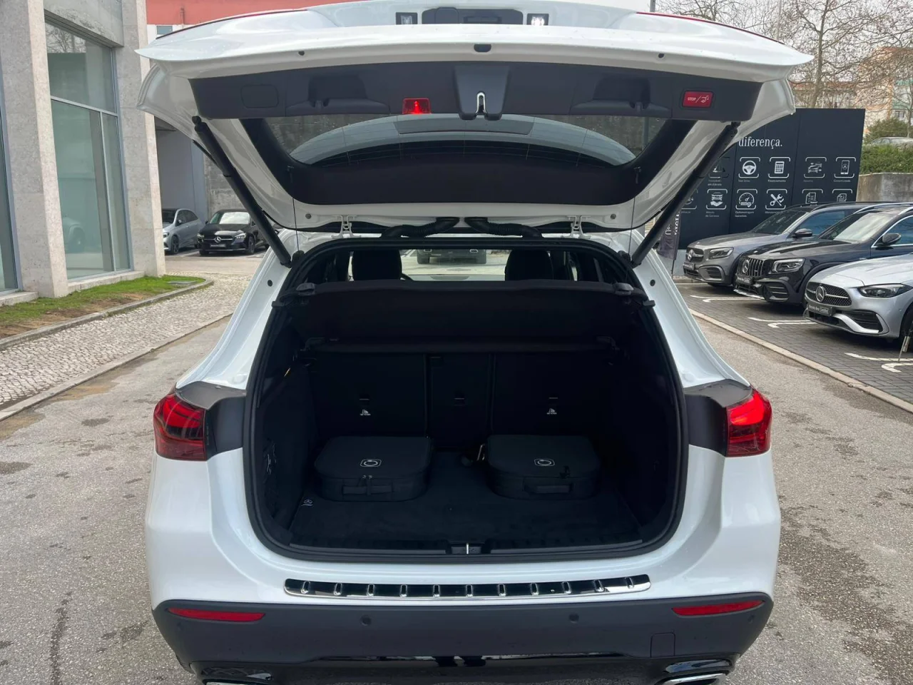 Mercedes Classe GLA 250e Progressive Advanced 8