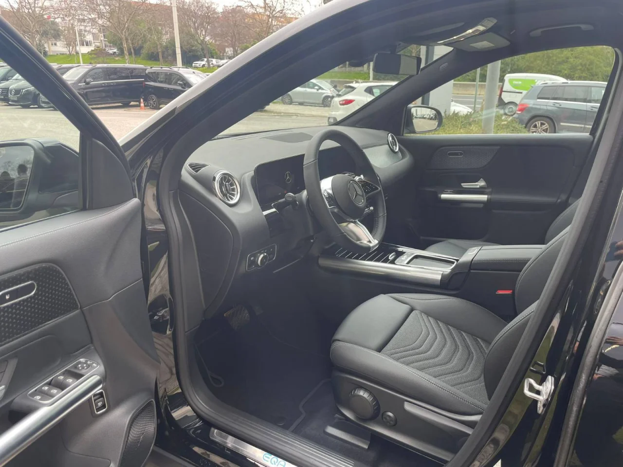 Mercedes Classe EQA 250+ Progressive Advanced 1