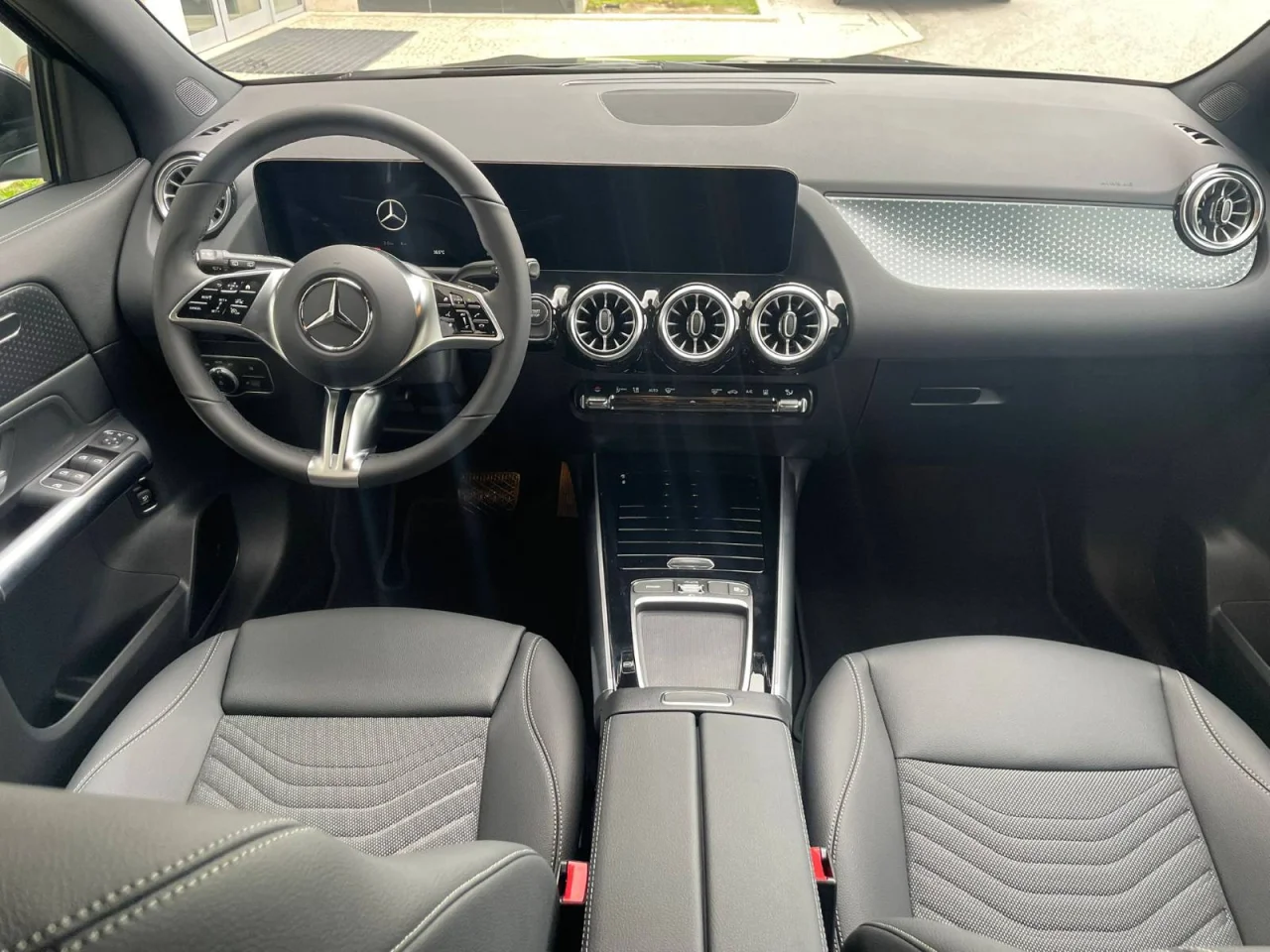 Mercedes Classe EQA 250+ Progressive Advanced 2