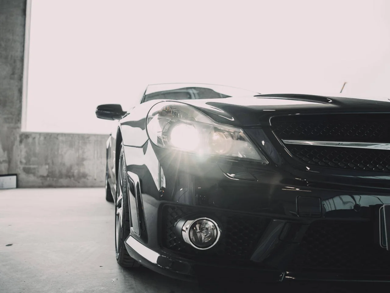 Mercedes-Benz SL 63 AMG V8 Roadster 29