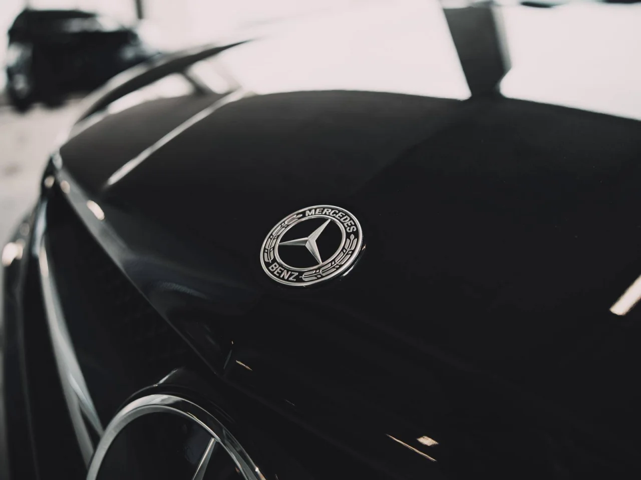 Mercedes-Benz SL 63 AMG V8 Roadster 6