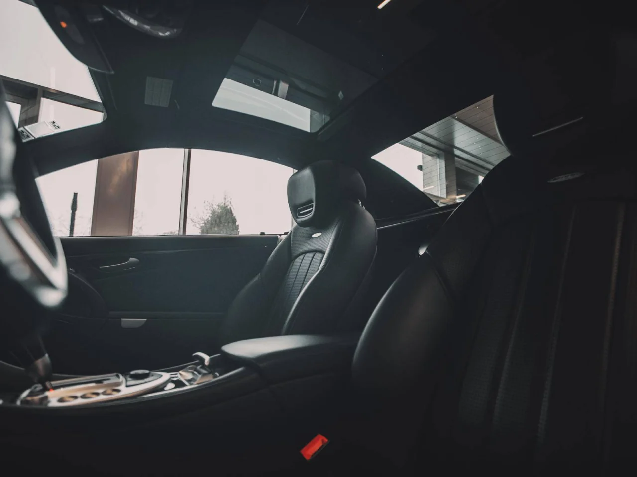 Mercedes-Benz SL 63 AMG V8 Roadster 18